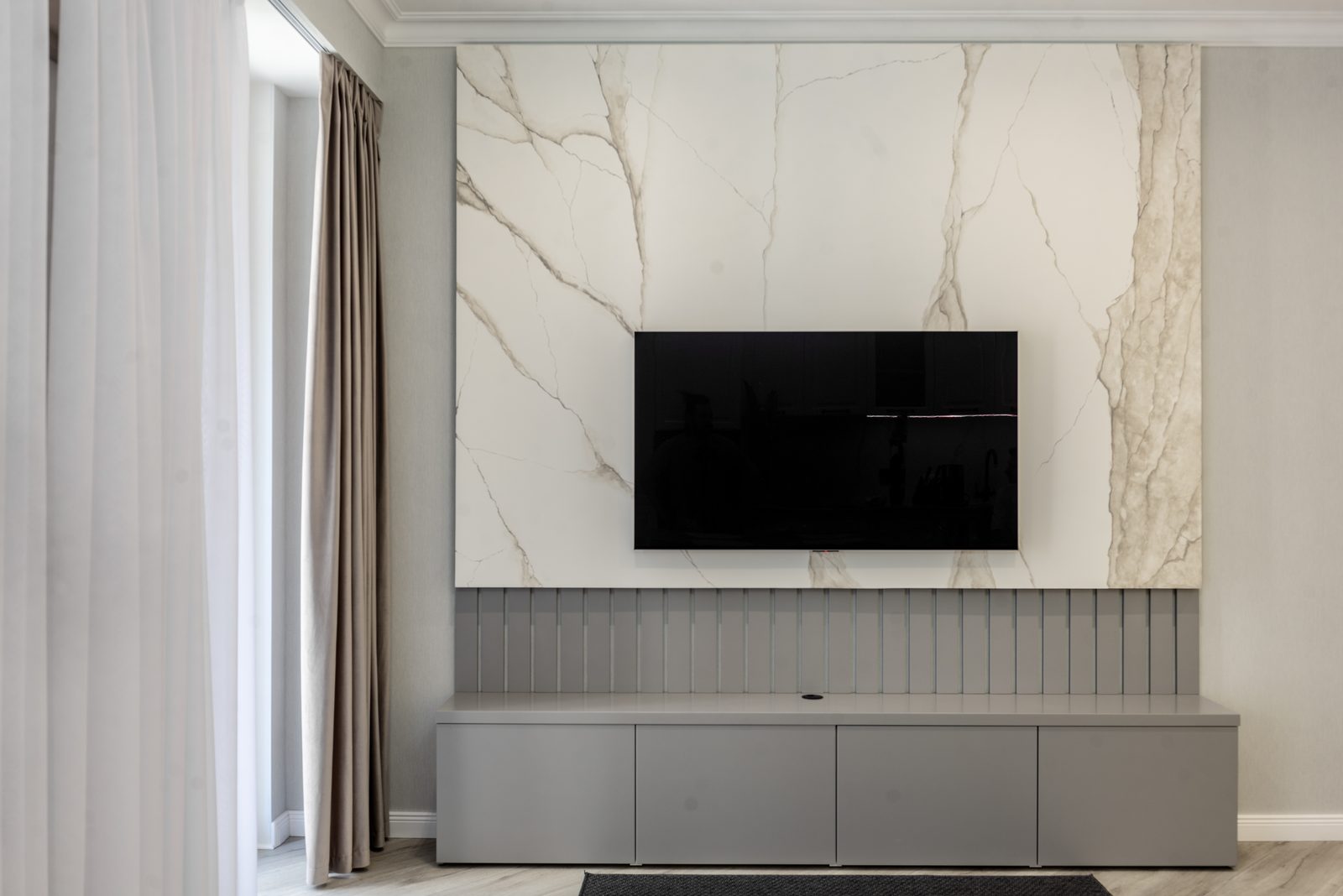 Mobilier de living la comandă realizat de Galant
